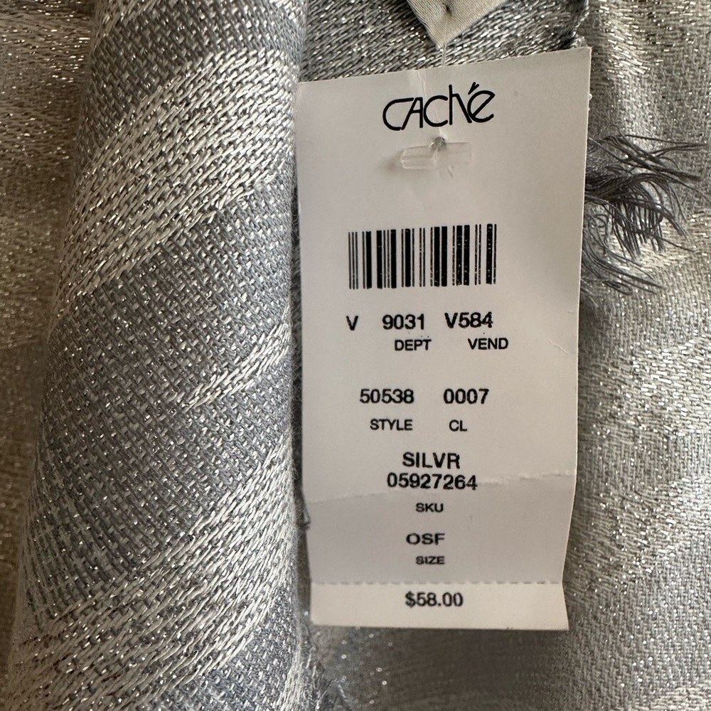 Cache scarf/wrap - Picture 2 of 3